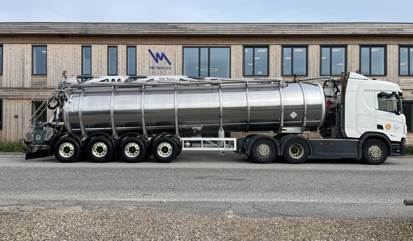 18865-shell-biogas-as-38-000-liter-gylletank-semitrailer.jpg